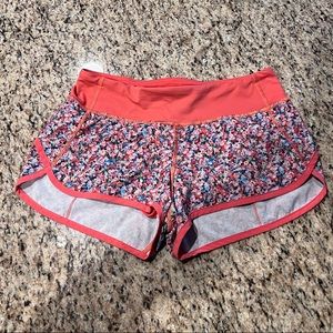 Lululemon speed ups 2.5” size 4